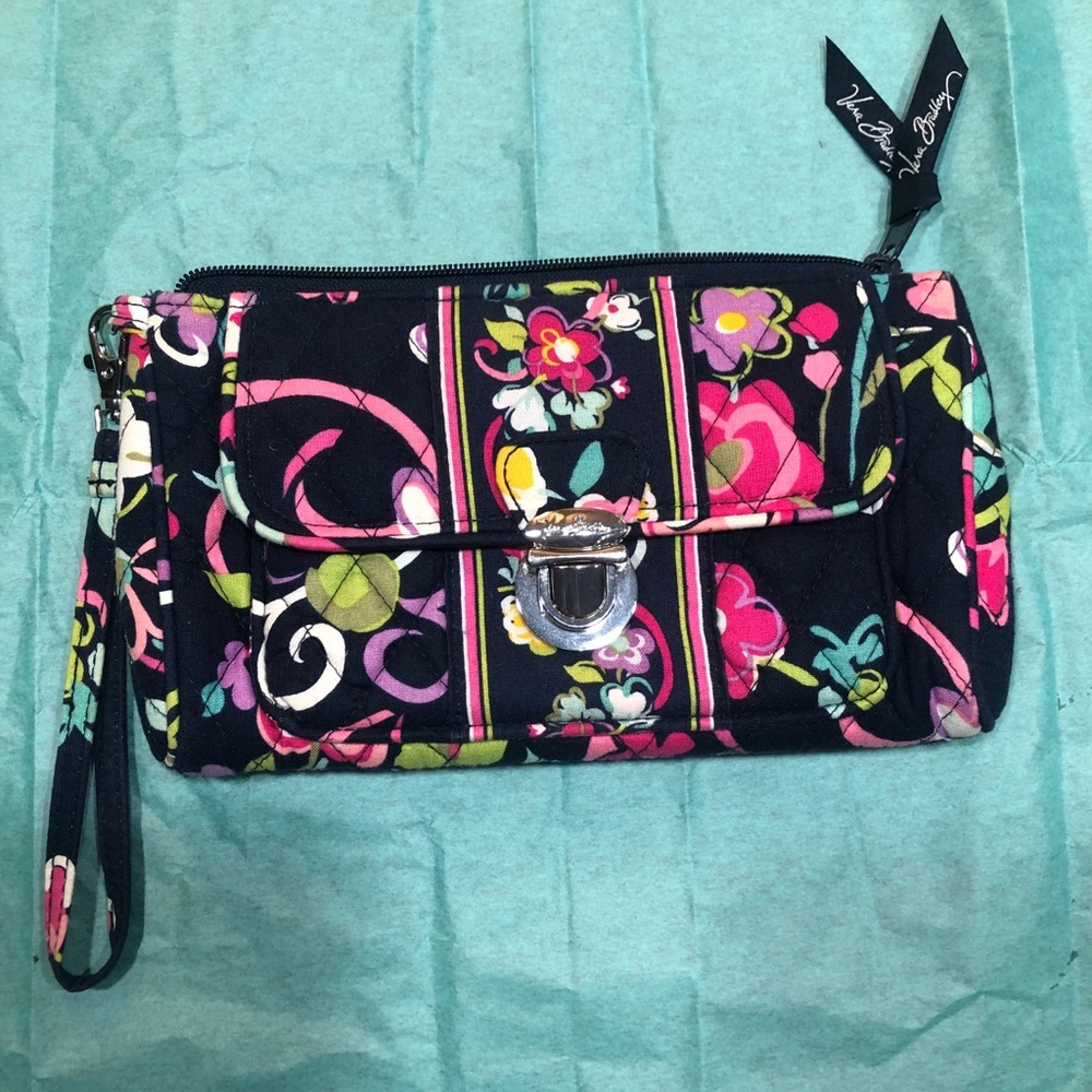 Vera Bradley Clutch wallet